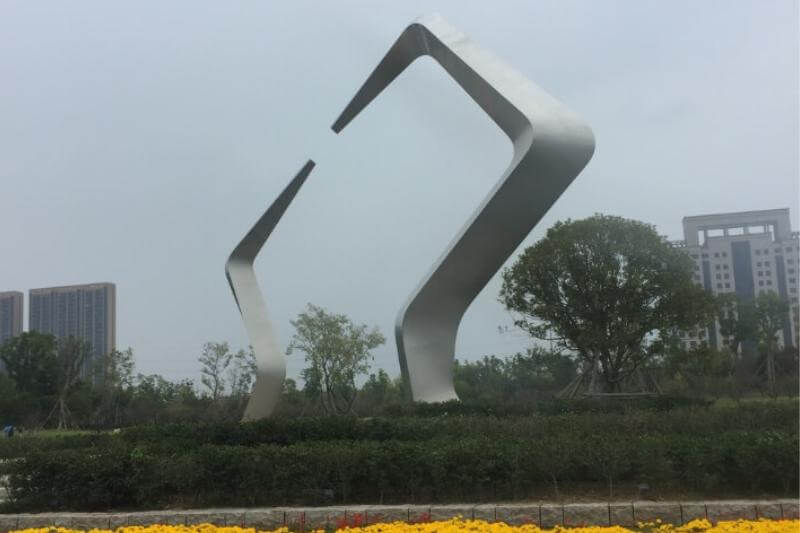 金華湖海塘公園景觀不銹鋼《時代之窗》雕塑項目